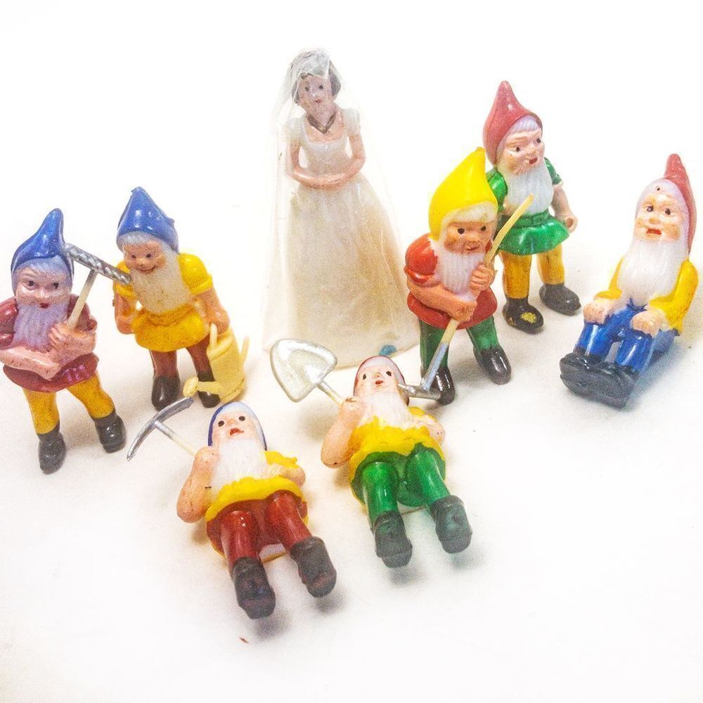 1940’s VTG Disney Snow White & The Seven Dwarfs Plastic Cake Toppers